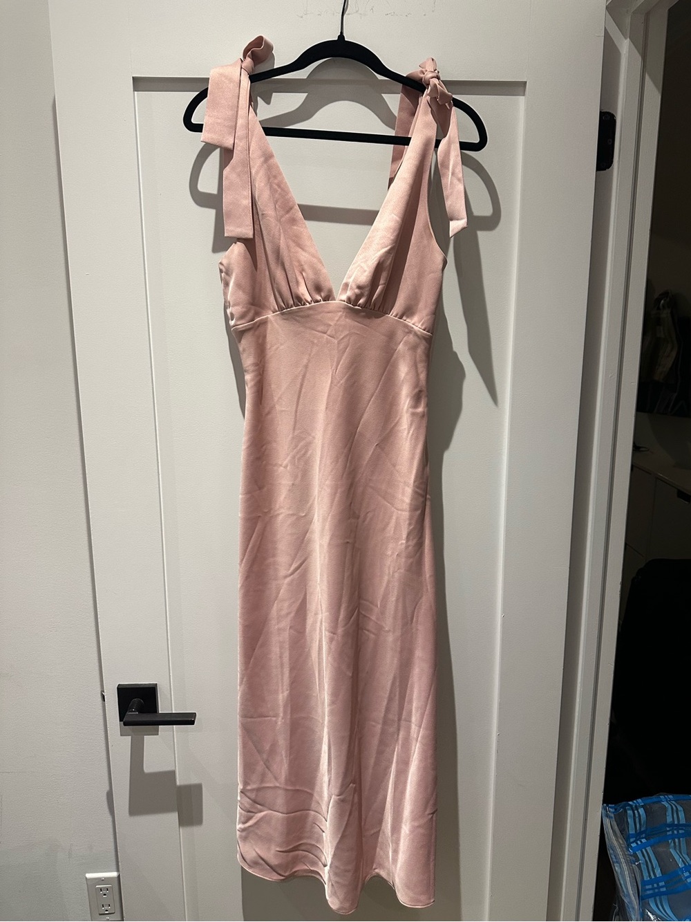 Sachin & Babi Blush Pink Tie-Shoulder Slip Dress